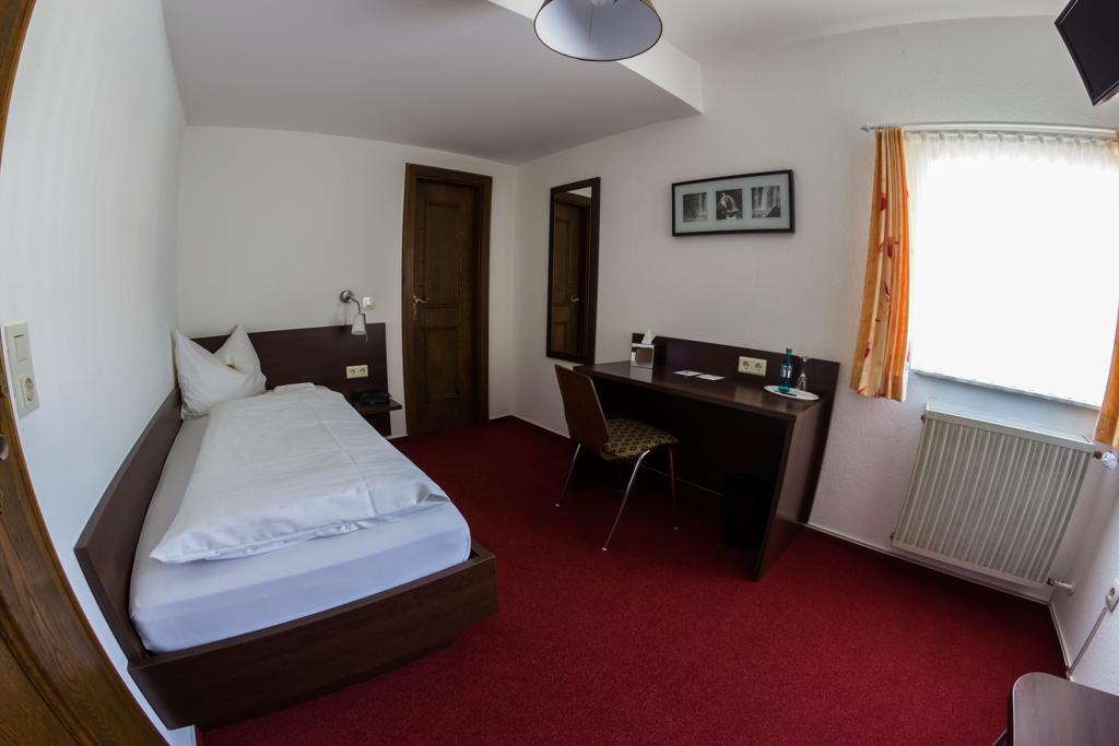 Ratskeller Niederurff - Hotel & Restaurant Bad Zwesten Rom bilde